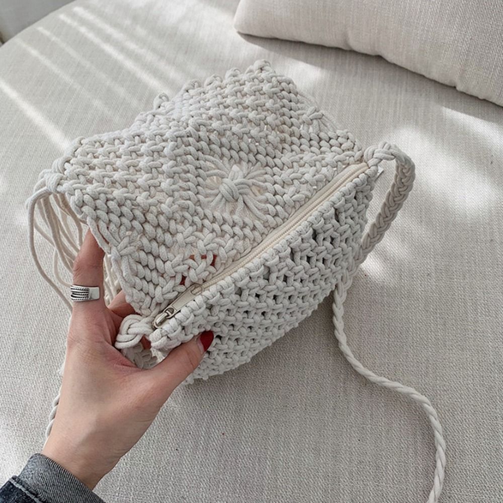 Torba ze słomy w stylu retro e – Woven Straw Bag recenzja i cena