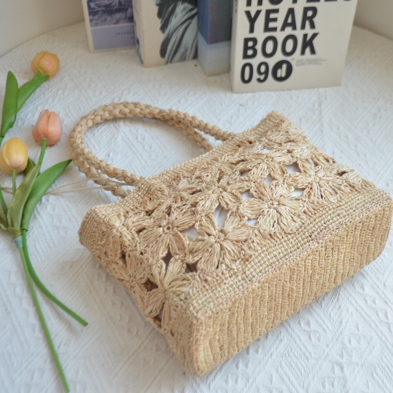 Torba słomkowa w stylu boho z  – Woven Straw Bag recenzja i cena