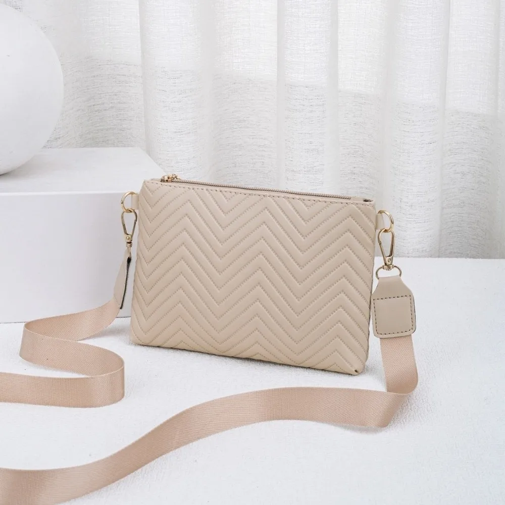 Minimalistyczna pikowana toreb – Mini Purse Chain recenzja i cena