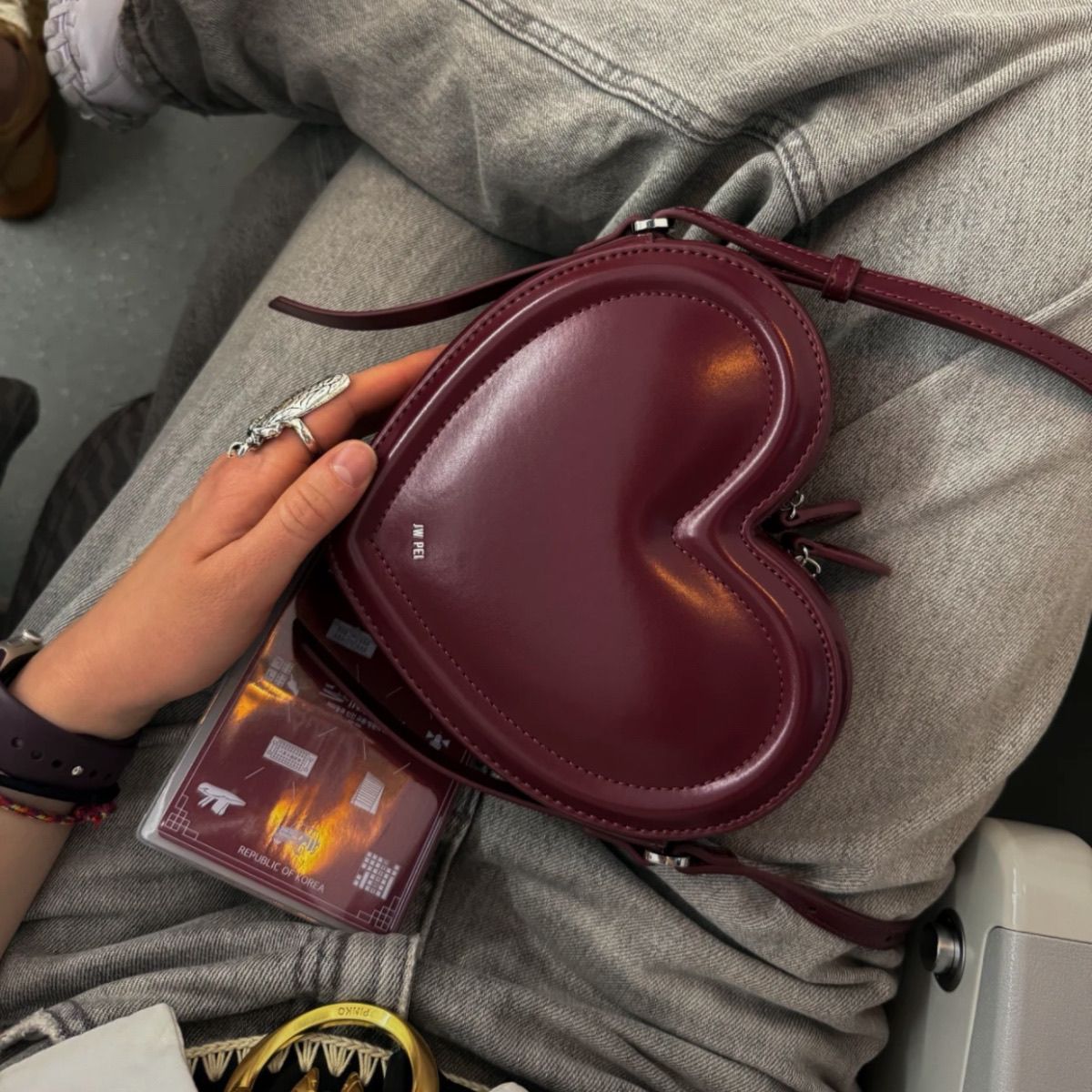 Torebka crossbody w kształcie  – Women Bags Jw Pei recenzja i cena